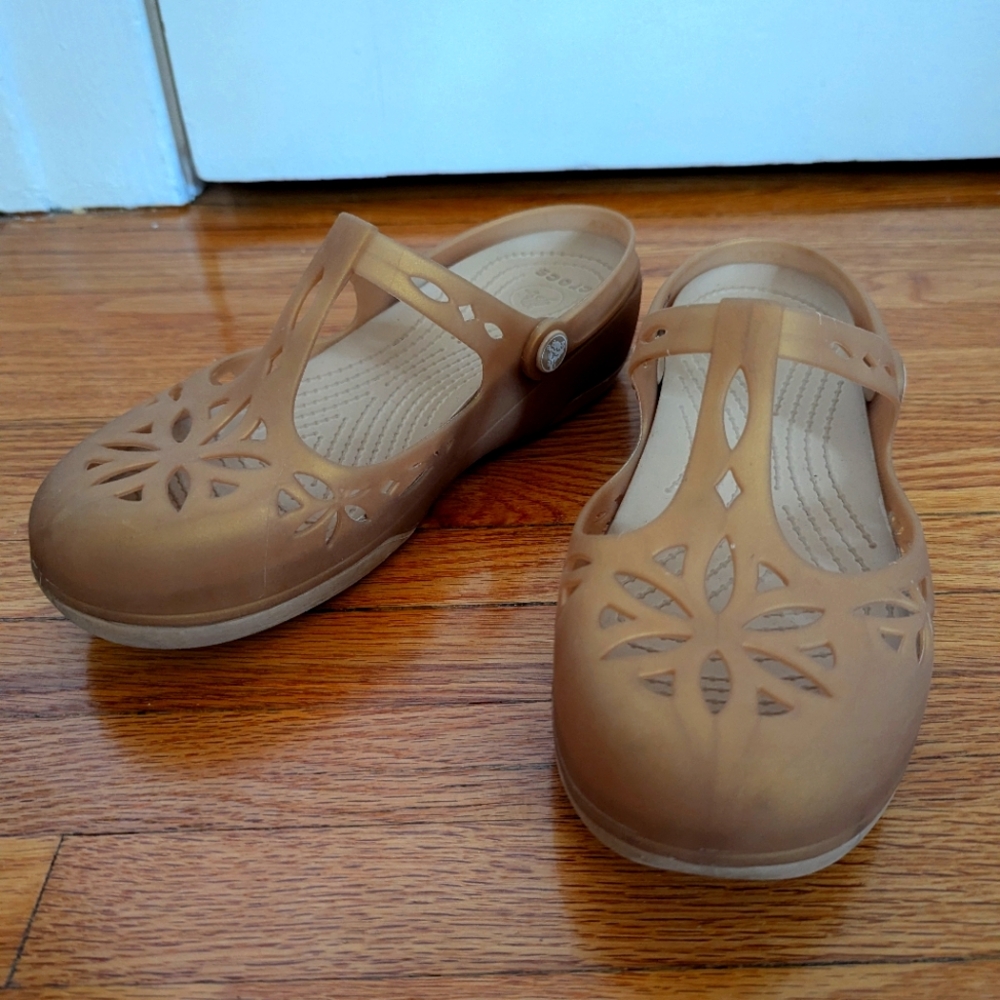 Gold Isabella Clog Crocs